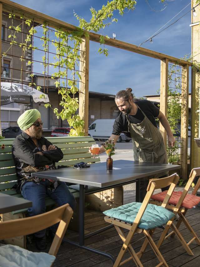 Dein Mittagessen auf der Terrasse