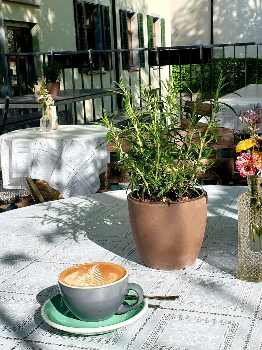 Dachterrassen und Innenhöfe